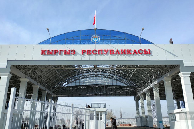 Кыргызстан намерен ужесточить пограничный контроль на границе с Узбекистаном