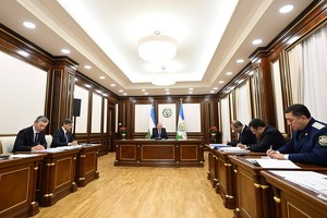 Prezident yirik sanoat korxonalarida energiya isrofini kamaytirish bo‘yicha topshiriq berdi