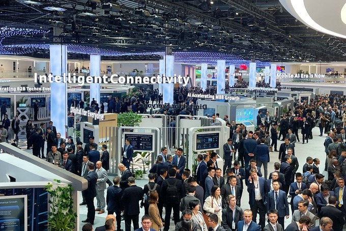 huawei, реклама