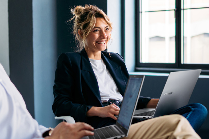 asus, asus expertbook p5, реклама