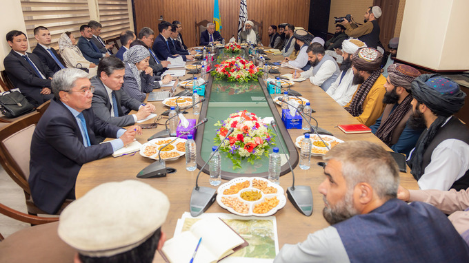 афганистан, казахстан, полезные ископаемые