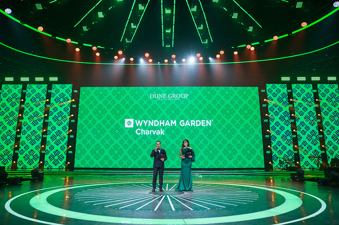 wyndham garden charvak, реклама