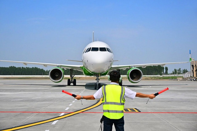 аэропорт андижана, шавкат мирзиеев