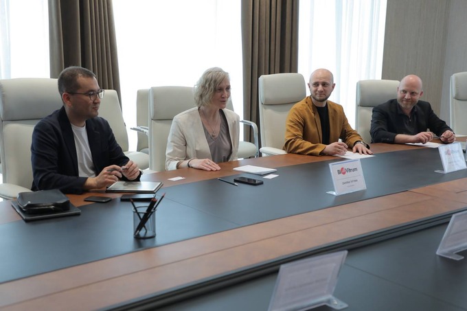 tashkent pharma park, вакцина, китай, россия