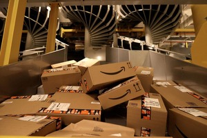 Amazon Xitoy va boshqa Osiyo mamlakatlaridan yetkazib berish buyurtmalarini bekor qilishni boshladi — Bloomberg