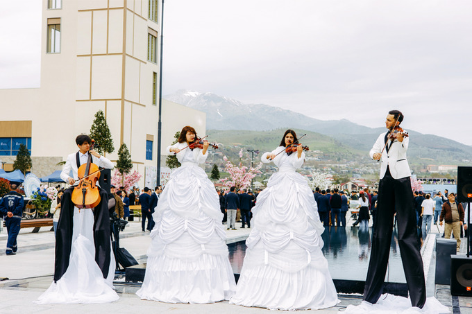 chorvoq darvozasi, реклама