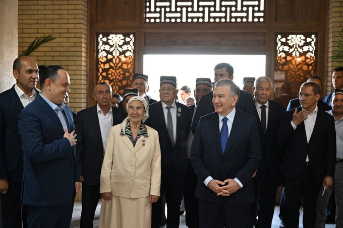 туризм, хива, шавкат мирзиеев