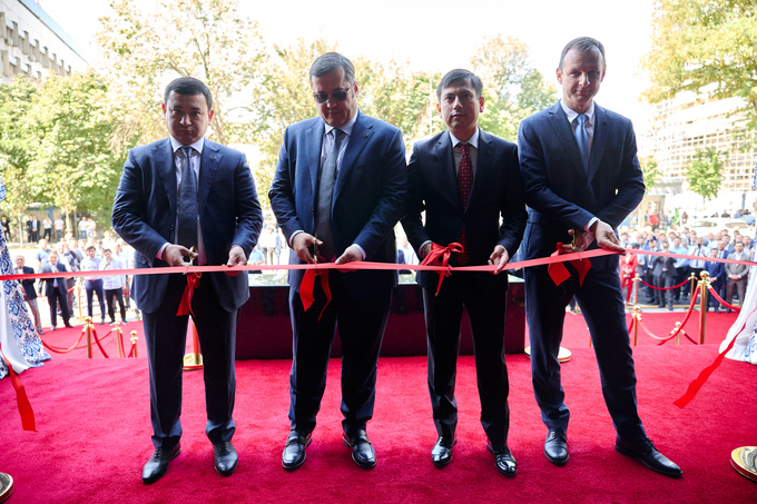 apex bank, реклама