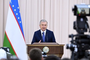 Президент поручил удвоить число авиарейсов по маршруту Ташкент — Ургенч