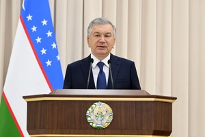 Мирзиёев поручил покрыть гравием 3 тыс. км грунтовых дорог в Кашкадарье