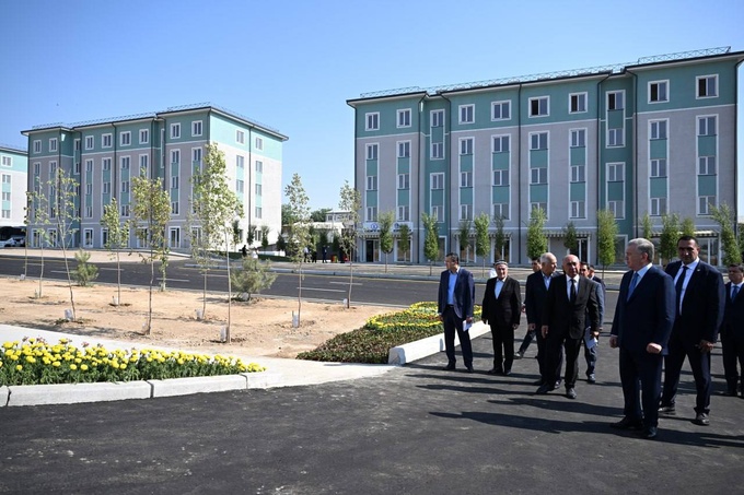 железная дорога, паркент, шавкат мирзиеев