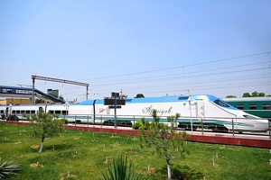 ТЭО проекта высокоскоростной железной дороги Ташкент — Самарканд завершат до конца года