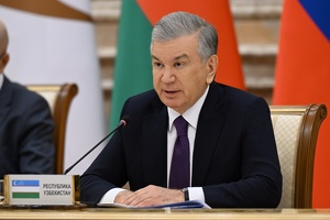 Мирзиёев предложил упростить торговлю и логистику сельхозпродукции в ЕАЭС