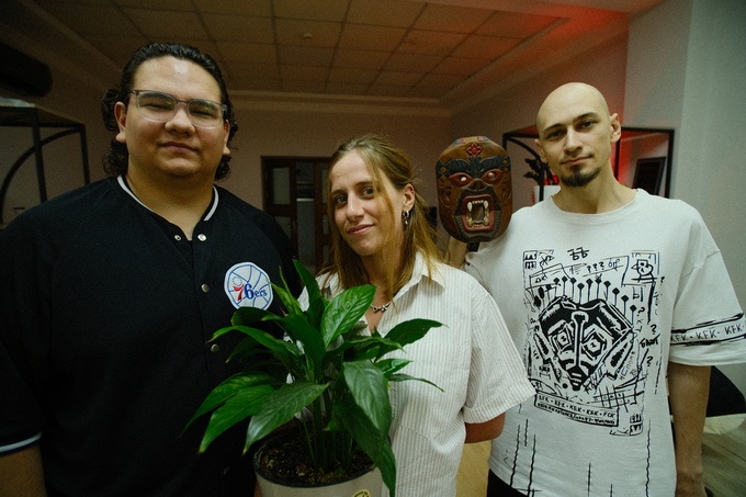 lokals united, реклама