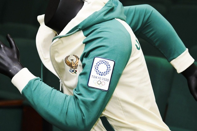 stone city, бернар арно, мода, франция