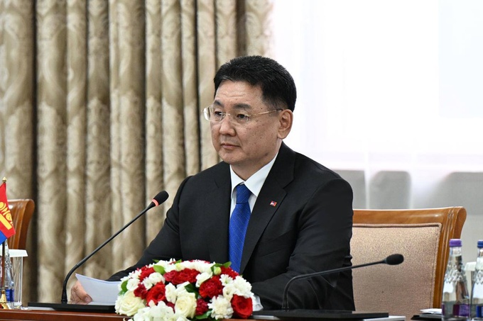 горная промышленность, монголия, шавкат мирзиеев