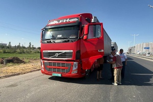 Xorijiy og‘ir yuk avtomobillarining O‘zbekistonda yurishi uchun to‘lovlar pasaytirildi