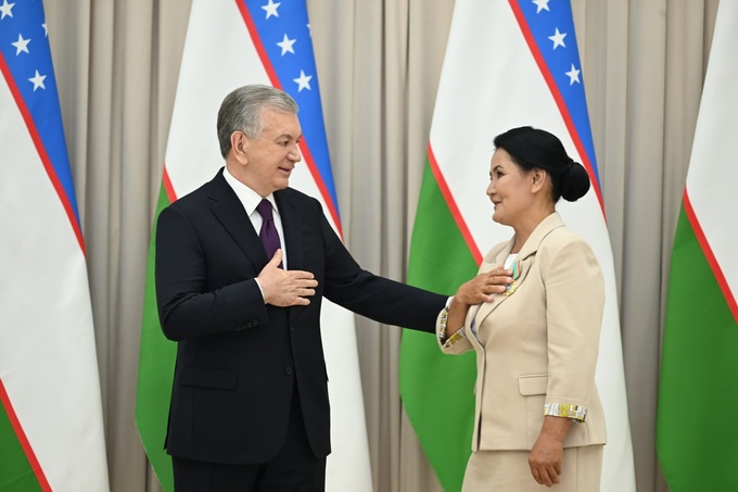 faol tadbirkor, mukofot, ochiq muloqot, prezident, tadbirkorlar kuni, tadbirkorlik, unvon