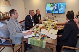 Китайская Guojian Zhanmao планирует вложить $150 млн в промпарки в Узбекистане