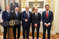 apple, дональд трамп, тим кук, чипы