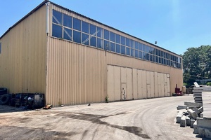 АУГА выставило на торги автобазу недалеко от аэропорта Ташкента