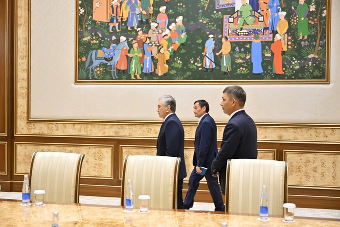 prezident, samolyot, shavkat mirziyoyev, toshkent-sharqiy aeroporti