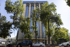 Падение цен на золото, отключения электричества и дефицит бюджета: ЦБ назвал риски ускорения инфляции в Узбекистане