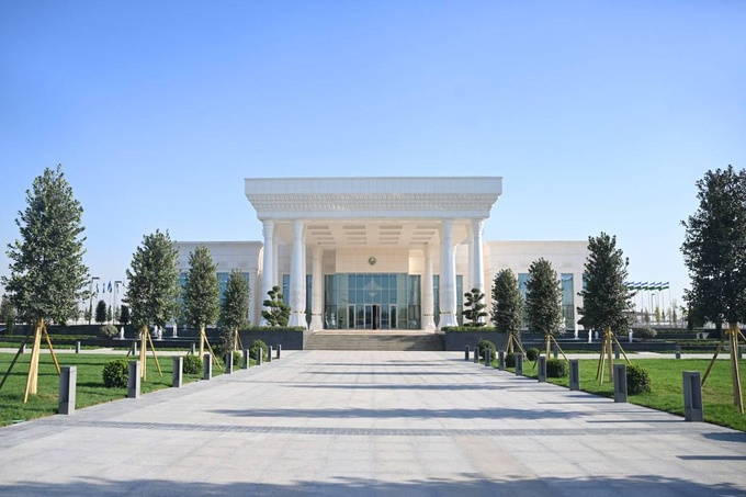 prezident, samolyot, shavkat mirziyoyev, toshkent-sharqiy aeroporti