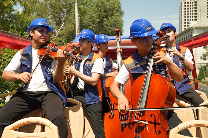 bi group, реклама