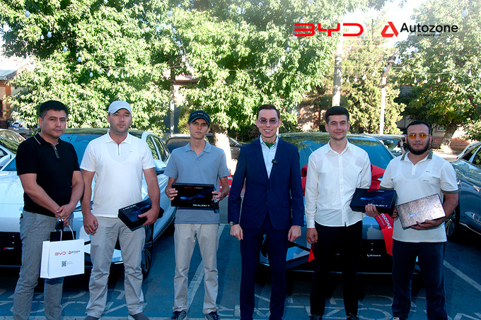 byd, byd autozone, реклама, BYD SEALION 7