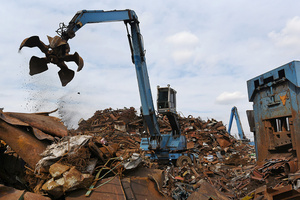 Сенат одобрил закон о лицензировании торговли газом и металлоломом в Узбекистане