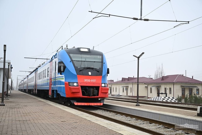 железные дороги, ташкентская область, шавкат мирзиеев, электричка