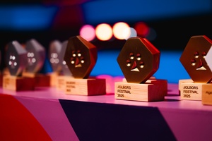 «Окрыляющие мечтатели», первые женщины и «аптека» в телевизоре: итоги Jolbors 2025