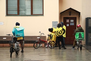 XDP moped va skuterlar uchun guvohnoma olish muddatini keyinga surishni taklif qildi