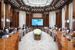 Prezident saudiyalik investorlarni O‘zbekistonda geologiya-qidiruv ishlarini olib borishga taklif etdi