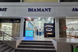 АУГА приватизирует помещение ювелирного магазина Diamant на Алайском рынке