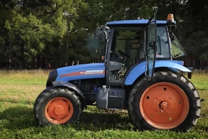 Rossiyada haydovchisiz traktor ishlab chiqildi