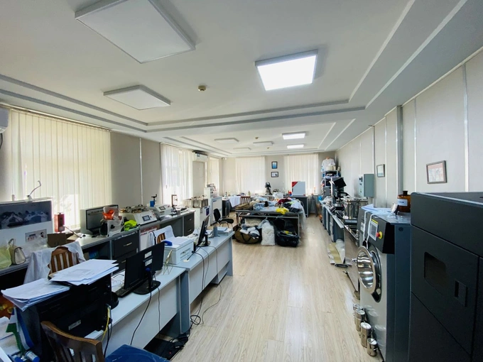 uztest, ауга, аукцион