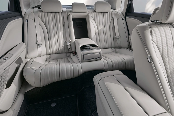 adm global, kia, kia k8, kia uzbekistan, реклама