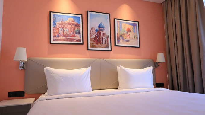 buxoro, mehmonxona, ramada, turizm, wyndham