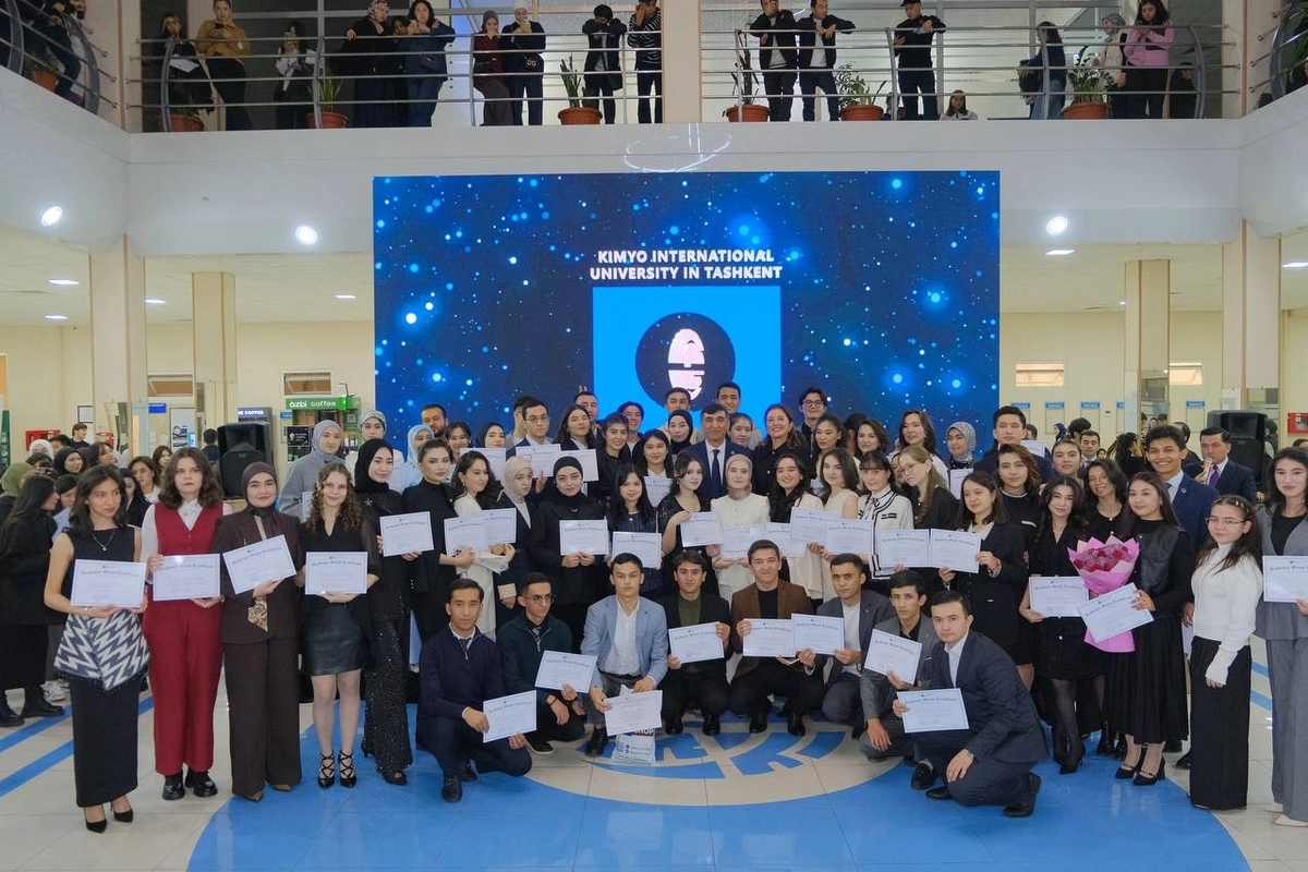Kimyo xalqaro universitetida 530 ta ta’lim granti va 30 ta nomdor stipendiyalar egalariga taqdim etildi