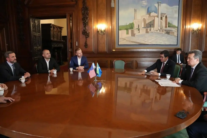 Американские логистические фирмы планируют открыть офисы и инвестировать в Узбекистан