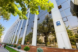 В центре Ташкента на торги выставили офисное здание «Узавтодора»