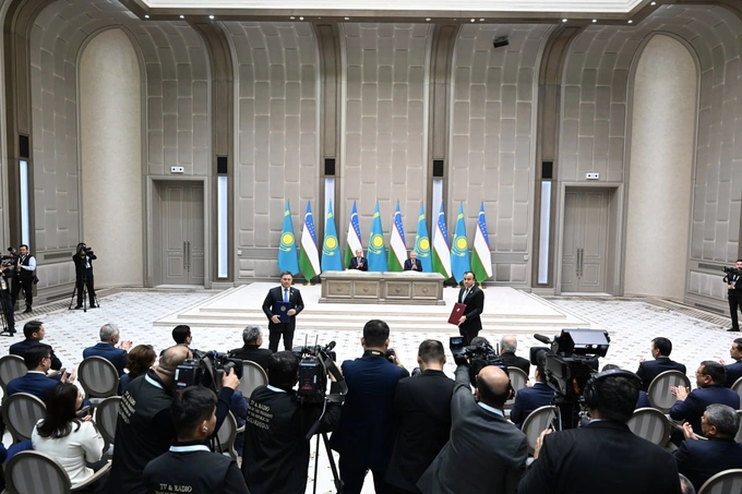 здравоохранение, казахстан, полезные ископаемые, таможня