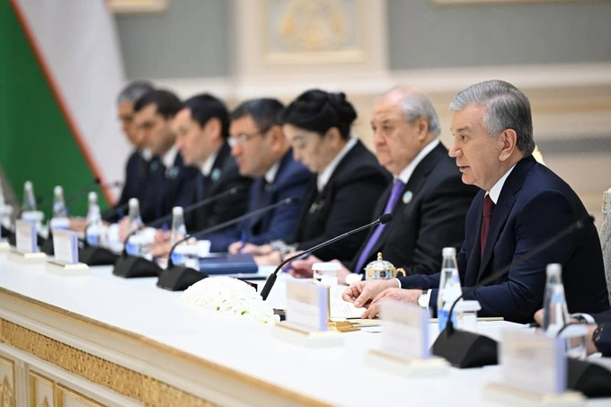 aviaqatnovlar, buxoro, chegara posti, nazorat o‘tkazish punkti, prezident, savdo zonasi, serdar berdimuhammedov, shavkat mirziyoyev, turkmaniston