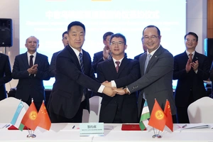 Xitoy-Qirg‘iziston-O‘zbekiston temir yo‘li qurilishini moliyalashtirish bo‘yicha kelishuv imzolandi