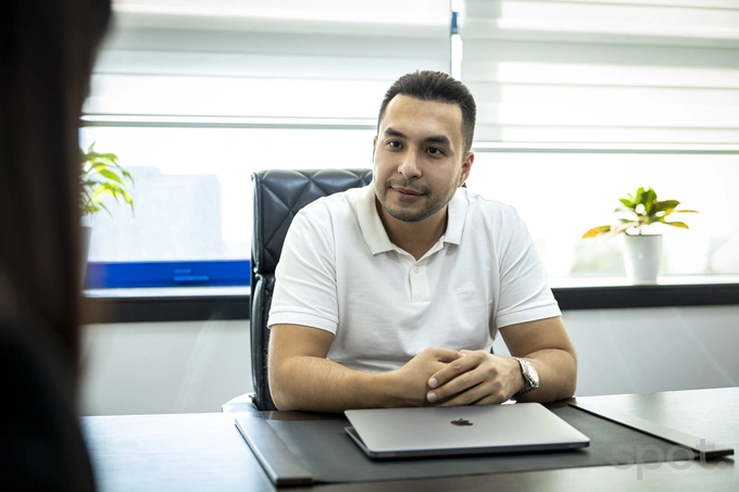 universe group, образование зарубежом