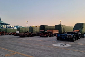 Hyundai Rotem tezyurar poyezdlari O‘zbekistonga multimodal yo‘l bilan yetkazilmoqda