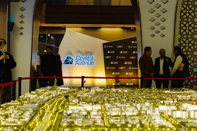 crystal avenue, реклама