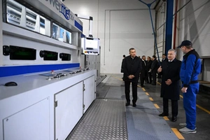 Sirdaryodagi Invest Asia korxonasida Markaziy Osiyodagi eng yirik noto‘qima mato ishlab chiqarish yo‘lga qo‘yiladi